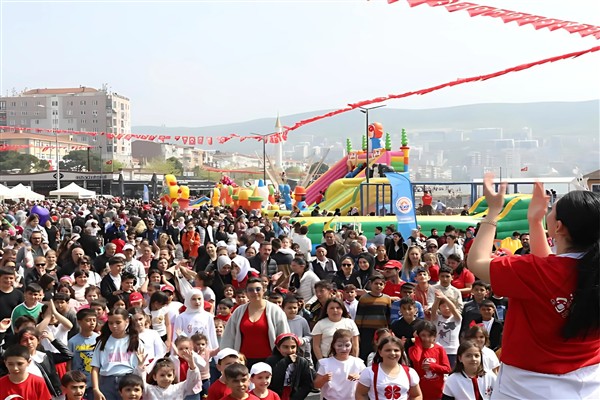 Gemlik’te 23 Nisan dolayısıyla etkinlikler düzenlendi