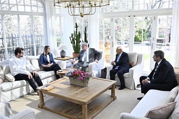 İYİ Parti Genel Başkanı Dervişoğlu, İmamoğlu ailesiyle görüştü