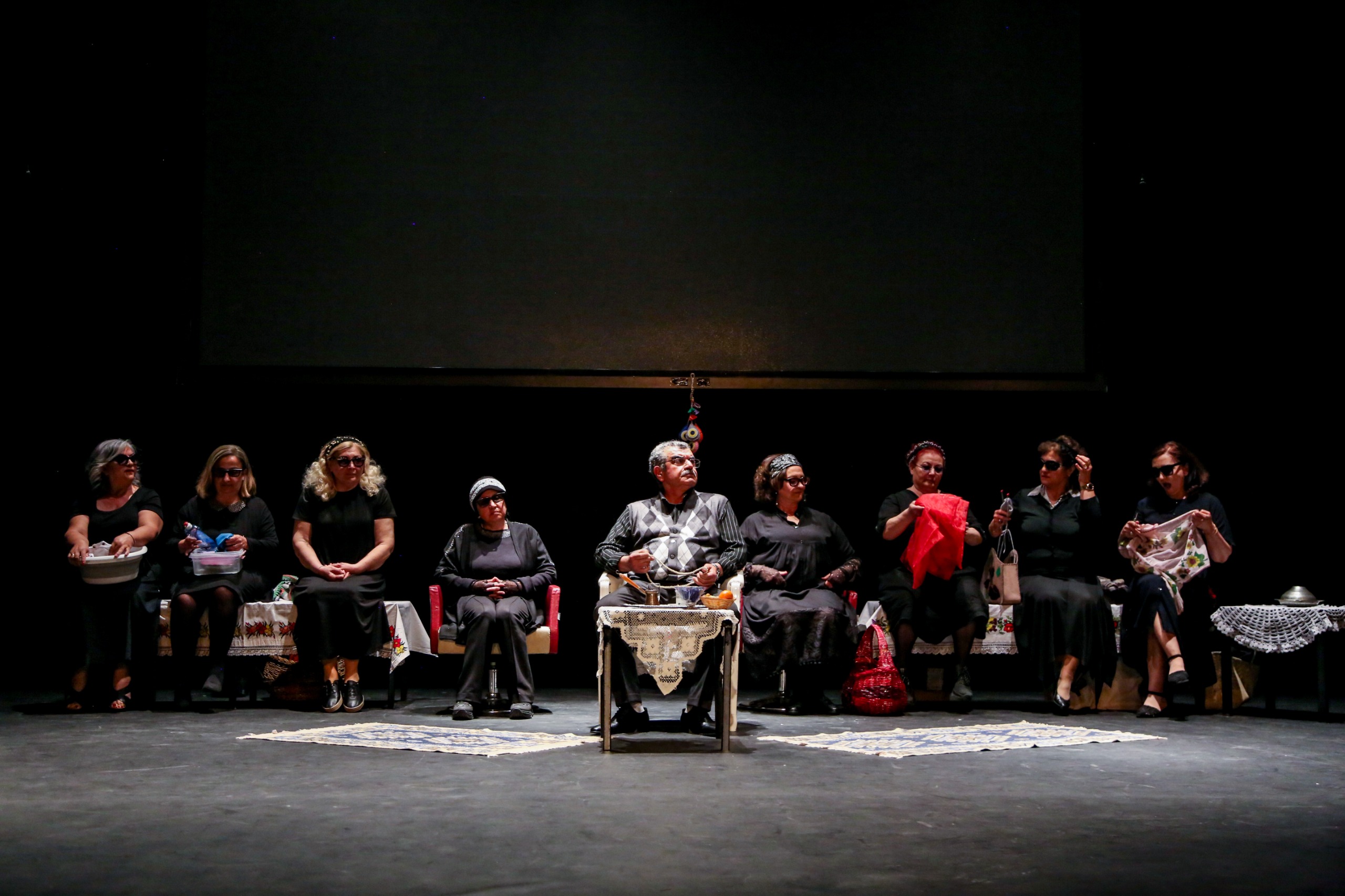 Emekliler Tiyatrosu’ndan “Kanlı Nigar” oyunu