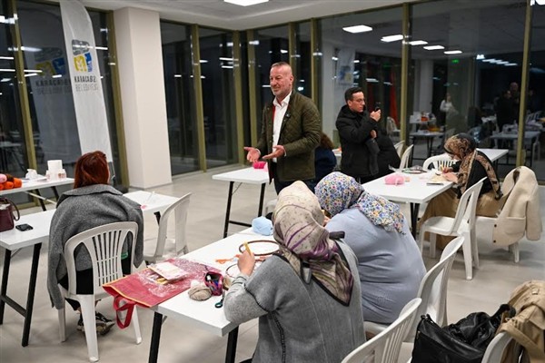 Karacabey Belediyesi’nden “Punch Nakışı Atölyesi”