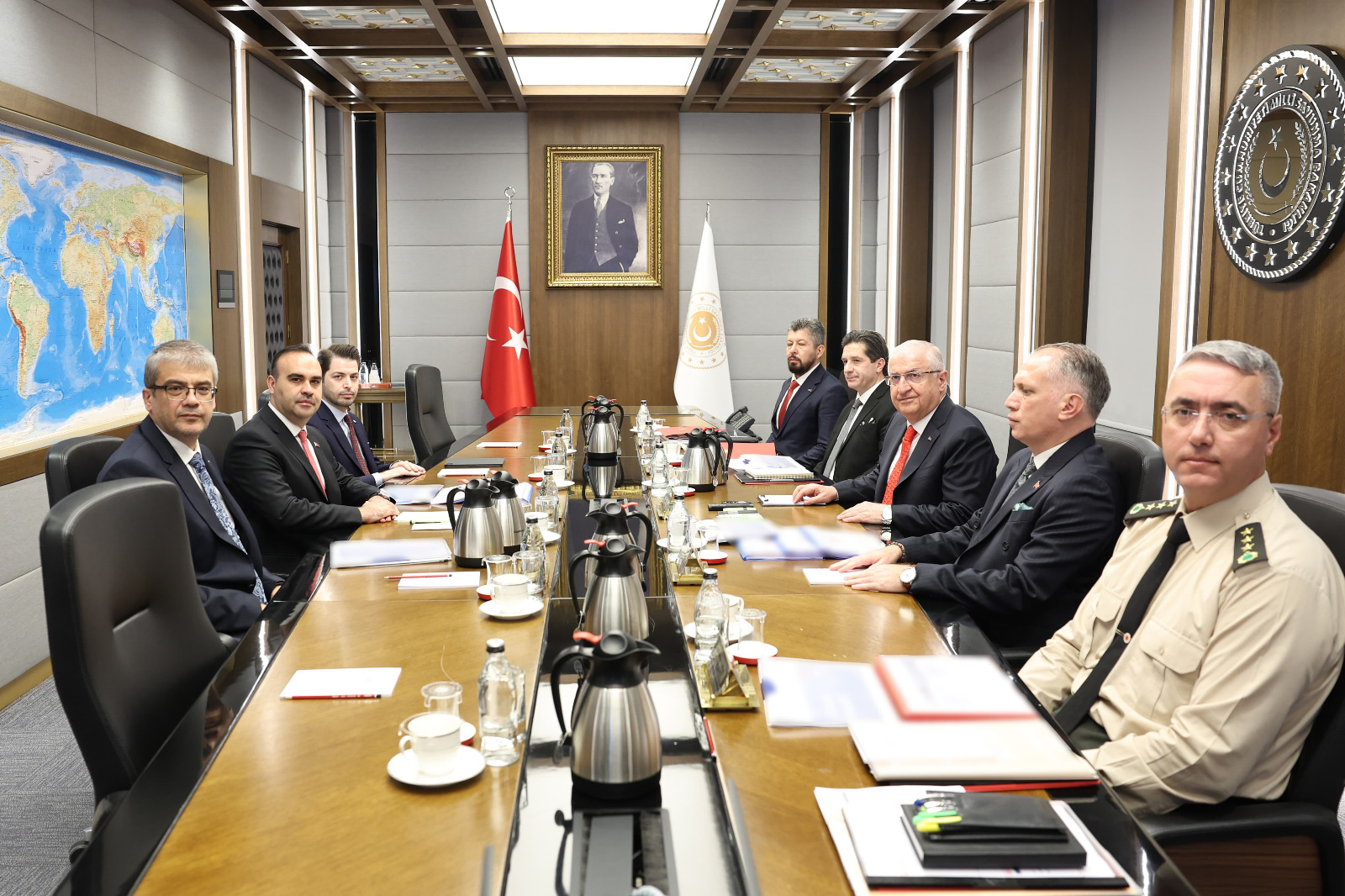 Bakan Güler, Sanayi ve Teknoloji Bakanı Kacır ile bir araya geldi