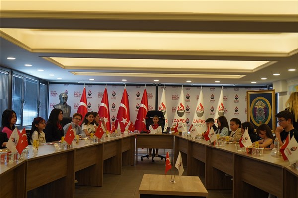 Zafer Partisi Çocuk Divanı toplantısı yapıldı