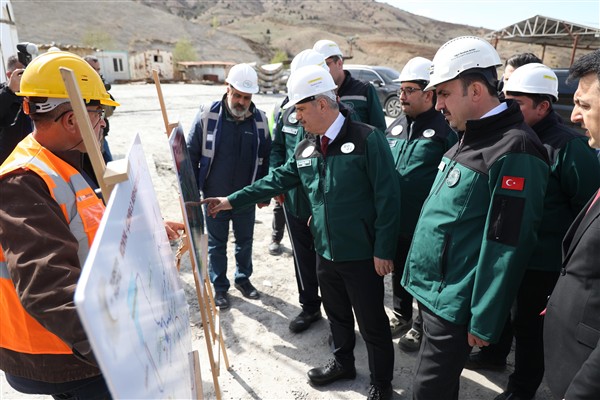 Vali Akın ile Başkan Altay’dan Hadimi Tüneli inşaatı ile Yerköprü Şelalesi’nde inceleme