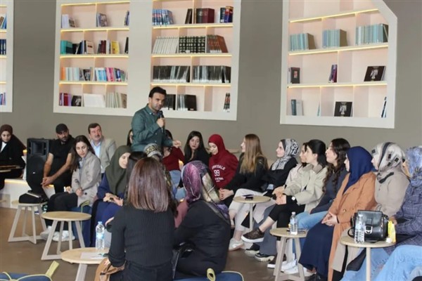 Dicle Üniversitesi’nde 61. Kütüphane Haftasında “Kitabın Gücü” vurgulandı