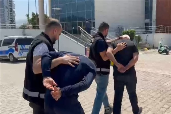 İskenderun’da çeşitli suçlardan aranan şahıslar yakalandı
