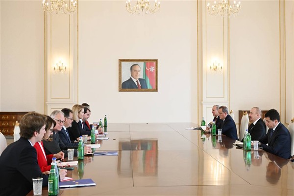 Azerbaycan Cumhurbaşkanı Aliyev,  AB Yüksek Temsilcisi Kallas’ı kabul etti