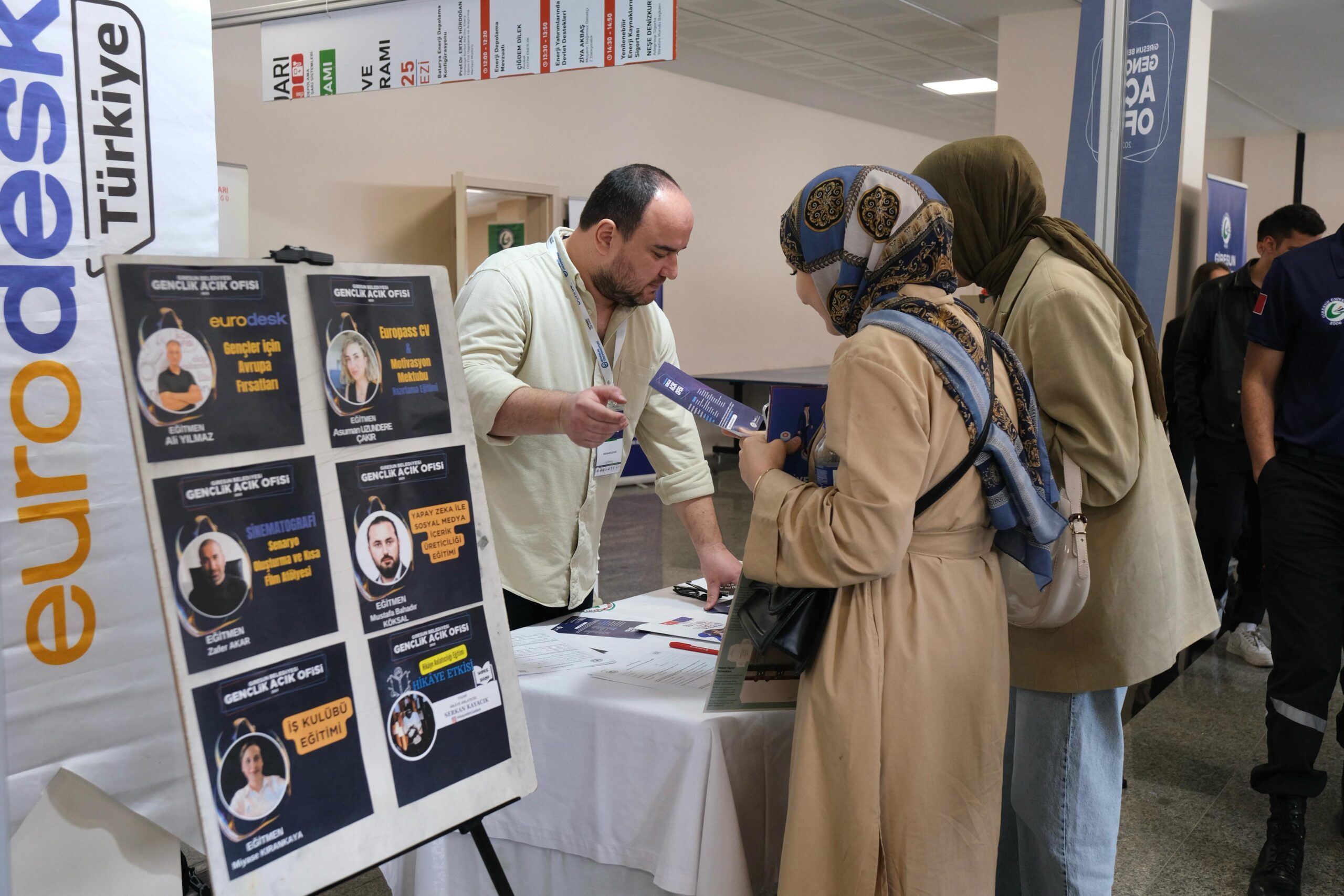 Giresun Belediyesi, Doğu Karadeniz Kariyer Fuarı’na katıldı