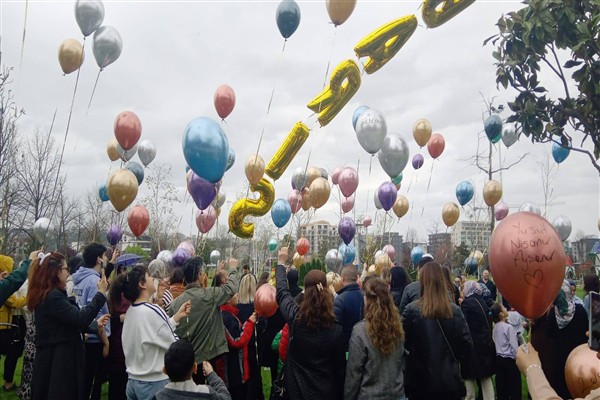 SMA mücadelesinde Barış bebek için yüzlerce balon uçuruldu
