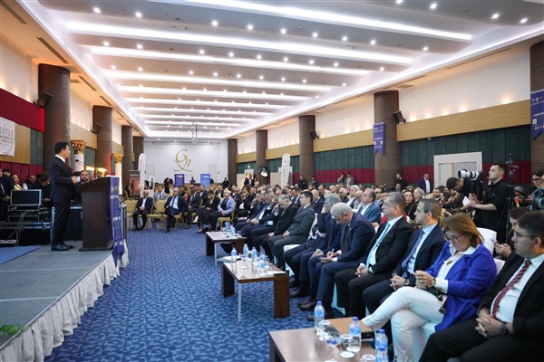 Başkan Aras’tan planlı gelişim ve ortak yatırım çağrısı