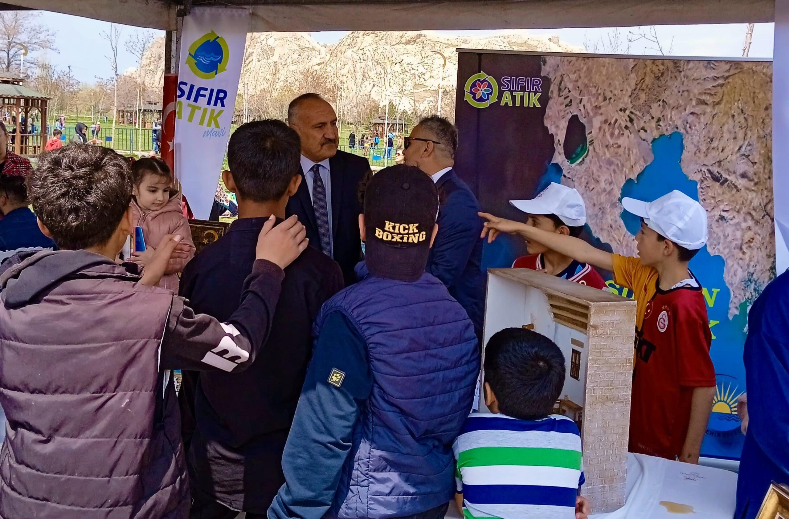 Çocuklar, sıfır atık ve geri dönüşüm hakkında bilgi aldı