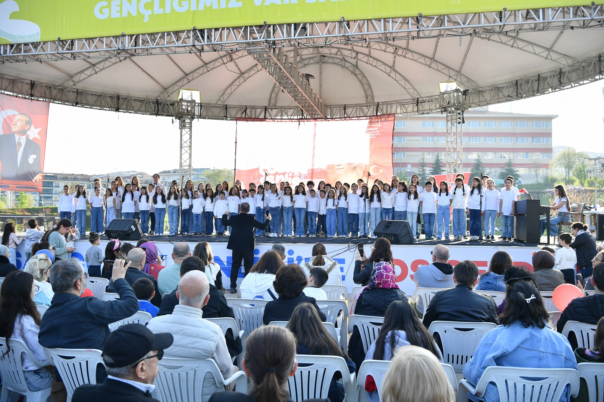 Beylikdüzü 23 Nisan Çocuk Şenliği başladı