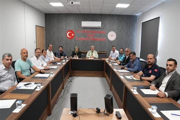 Hatay İl Sağlık Müdürlüğü’nde haftalık koordinasyon toplantısı gerçekleştirildi
