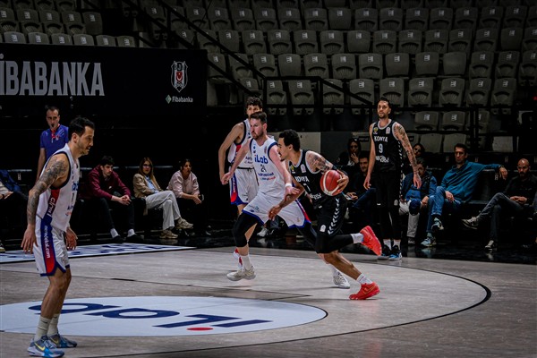 Konya Büyükşehir Belediyespor, play-off çeyrek final serisinde ilk maçı kazandı