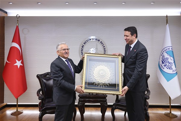 Başkan Büyükkılıç,  Saadet Partisi Genel Başkanı Arıkan’ı kabul etti