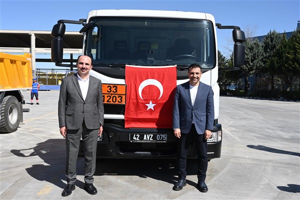 Başkan Altay: 100 milyon lira bedelle KOSKİ’ye 24 yeni iş makinesi daha kazandırdık