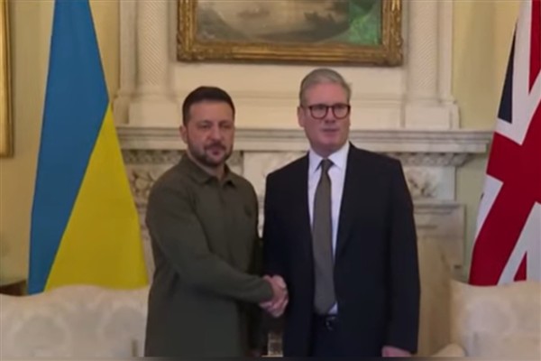 Times, İngiltere’nin Ukrayna çatışmasına derinlemesine dahil olduğunu yazdı