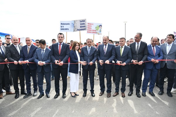 Vali Şıldak, TÜBİTAK 4007 bilim şenliği’ne katıldı