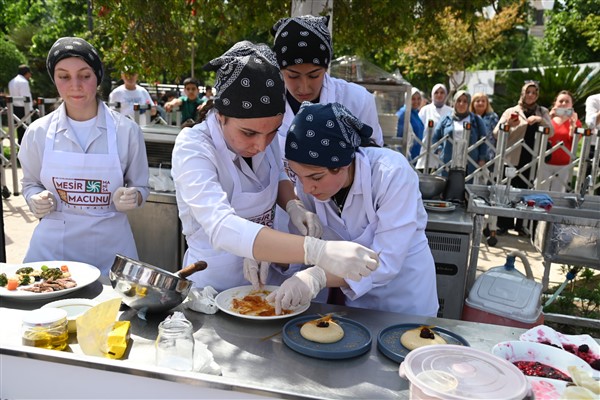 Gastronomi Panayırı’nda Liseler Arası Yemek Yarışması