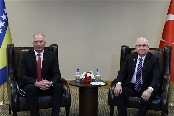 Bakan Güler, Bosna Hersek Savunma Bakanı Helez ile bir araya geldi