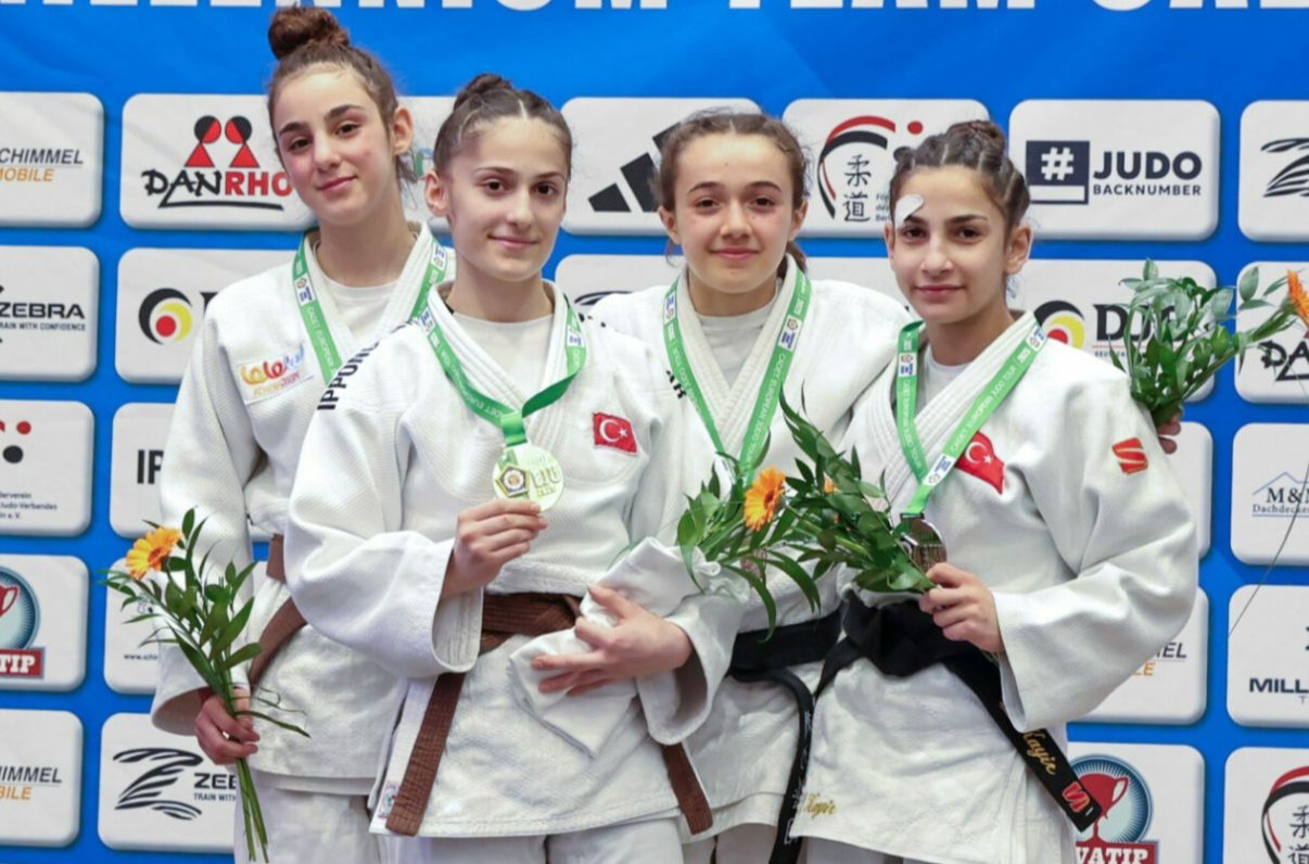 Konya Büyükşehir Belediyesporlu Fatma Zehra’dan Avrupa’da bir şampiyonluk daha