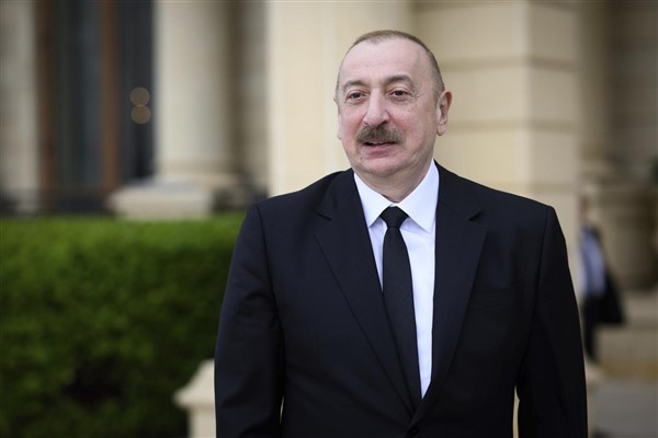 Aliyev’den hayatını kaybeden Papa Francis için taziye mesajı