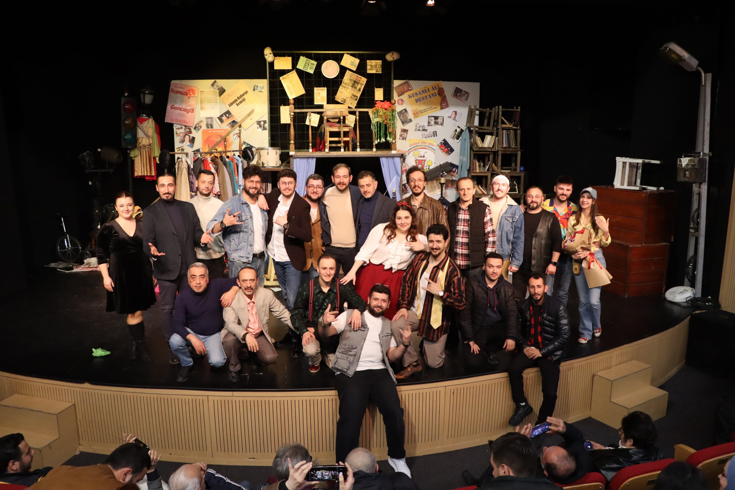 Ordu’da  “Kahvede Şenlik Var” adlı oyun sahnelendi