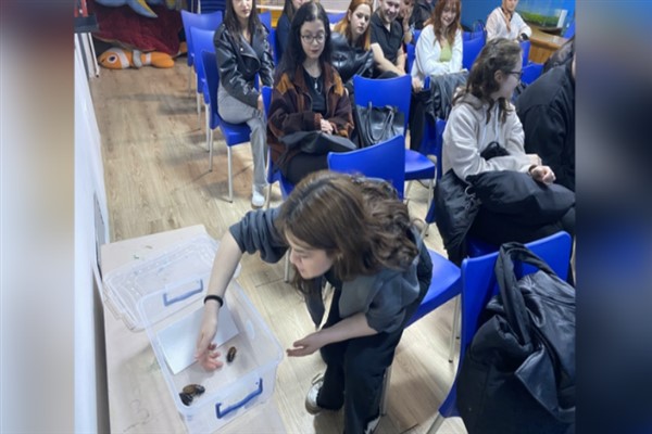 Eskişehir Büyükşehir Belediyesi Hayvanat Bahçesi, ESTÜ öğrencilerini ağırladı