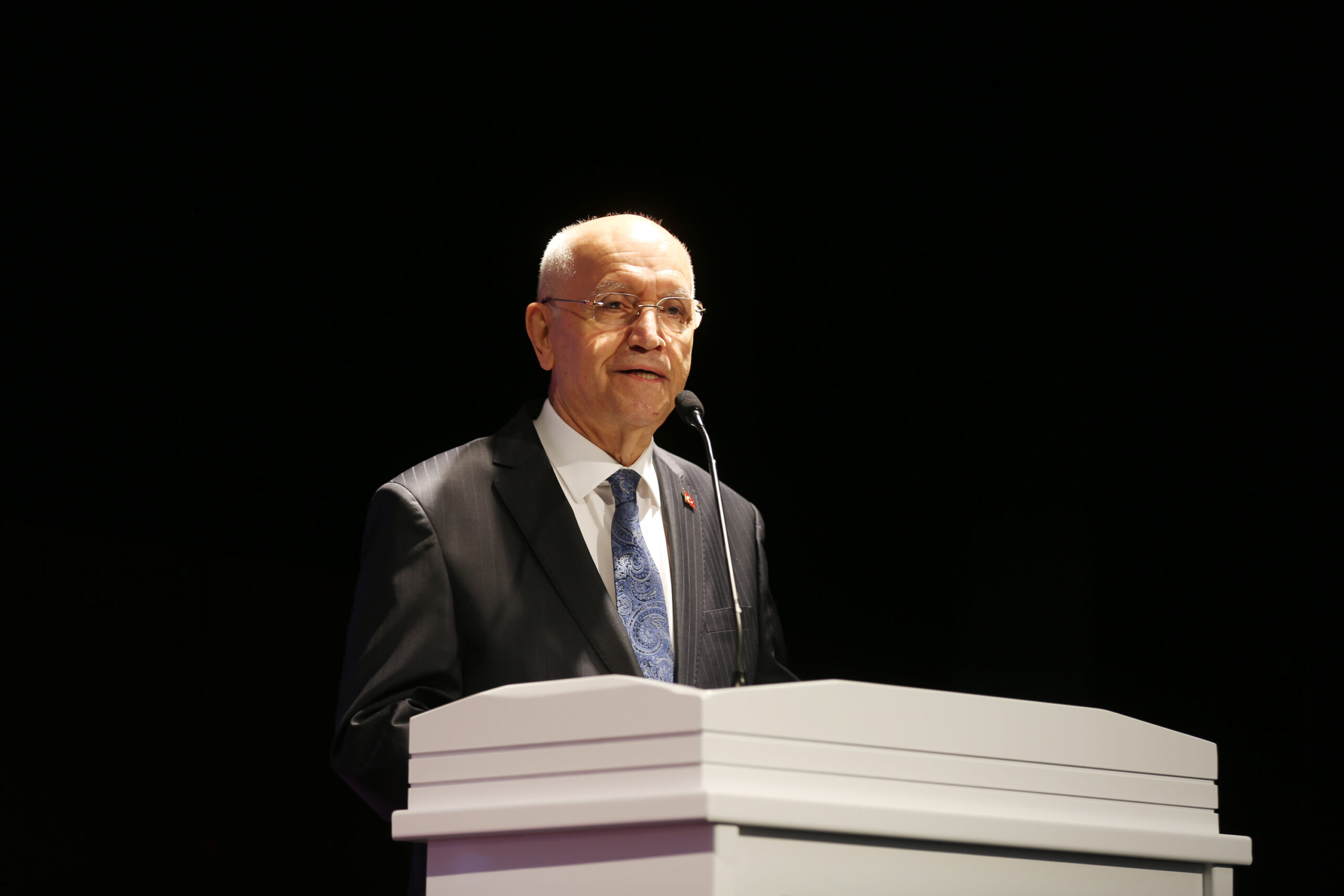 Başkan Yaşar, 21. Ulusal Hasta Bilgilendirme Yarışması ve Eczacılık Zirvesi’ne katıldı