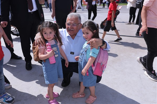 2’nci Çocuk Kitap Fuarı ve Şenliği, çocukları ağırladı