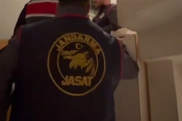 Antalya merkezli 13 ilde dolandırıcılık operasyonu