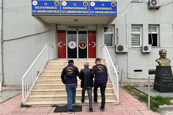 Diyarbakır’da aranan 2 şahıs yakalandı