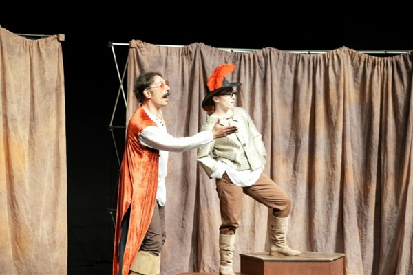 ‘Üstat Shakespeare’ oyunu sahnelendi