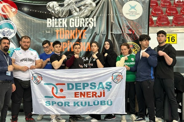 DEPSAŞ Enerji sporcuları, Türkiye Bilek Güreşi Şampiyonası’na 29 madalya kazandı