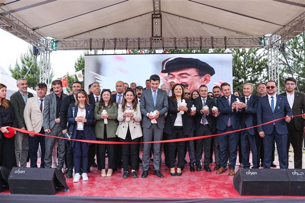 Afyonkarahisar’da Bülent Ecevit Parkı açıldı