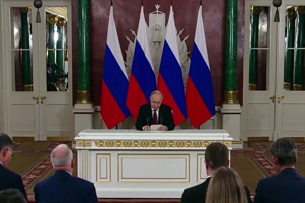 Putin: Rusya, Ukrayna ile İstanbul’da ”doğrudan görüşmelere” hazır