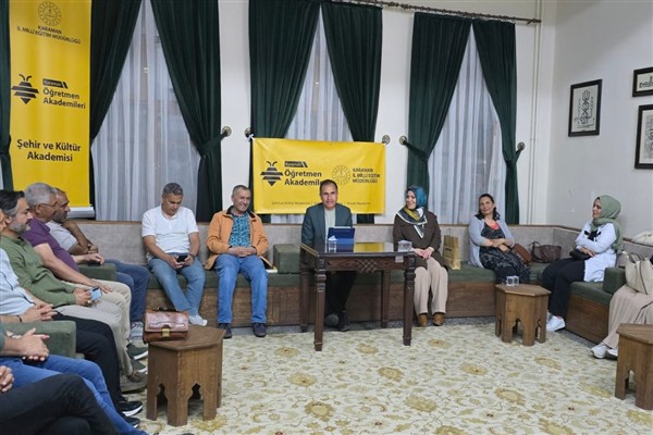 Şehir ve Kültür Akademisi’nde “Şehir ve İnsan” ele alındı