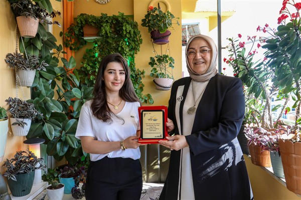 “En Güzel Balkon” yarışmasının kazananlarına ödülleri verildi