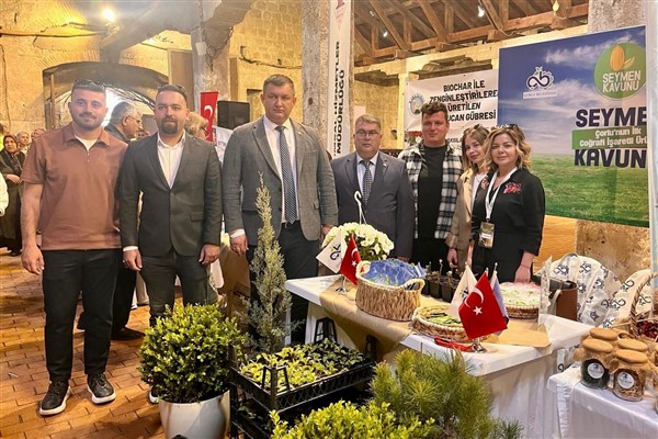 Çorlu Belediyesi, yerel tohum takas şenliğinde 40 bin tohum dağıttı