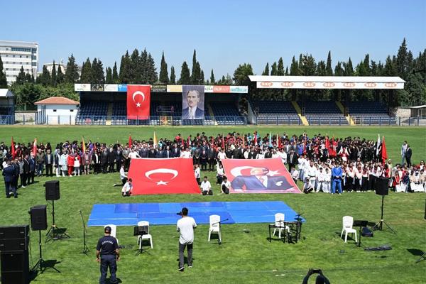 Karacabey’de 19 Mayıs etkinliklerle kutlandı