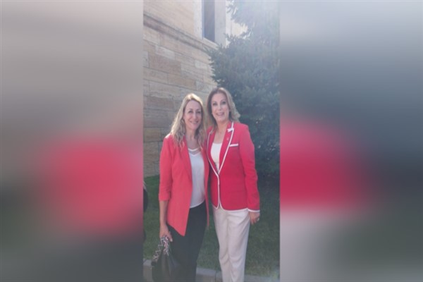 Çekil: Asu Kaya’ya yönelik cinsiyetçi saldırıyı kınıyoruz