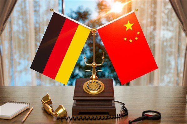 Xi, Almanya Başbakanı Merz ile telefonda görüştü