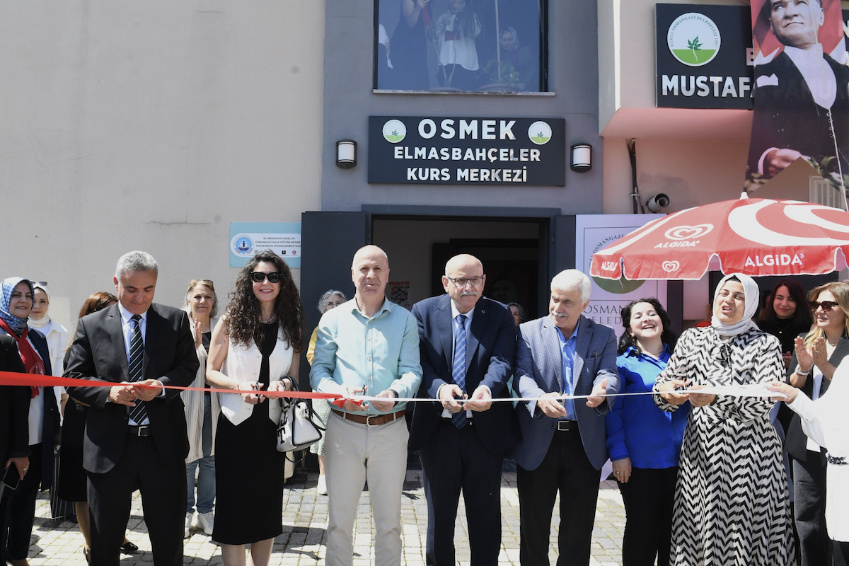 OSMEK kursiyerlerinden yıl sonu sergisi
