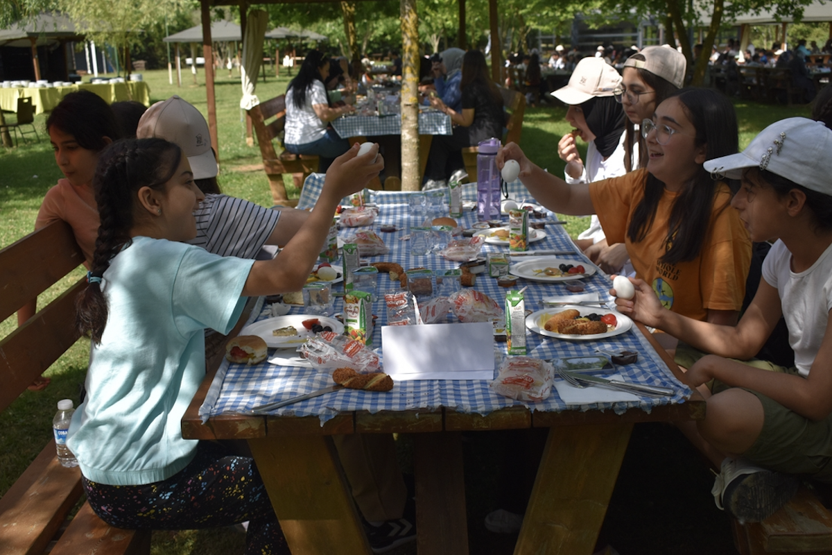 Bilge Nesil Projesi öğrencileri piknikte buluştu