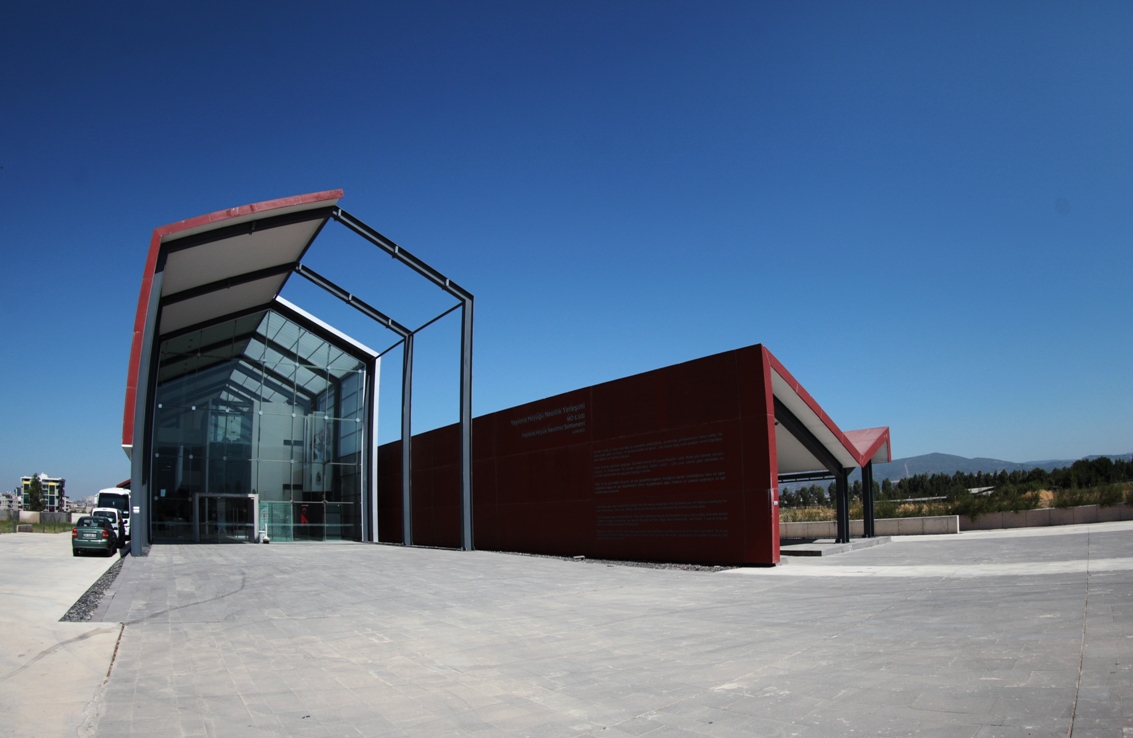 Uluslararası Bornova Tarih ve Kültür Sempozyumu 22-23 Mayıs’ta Yeşilova Höyüğü’nde