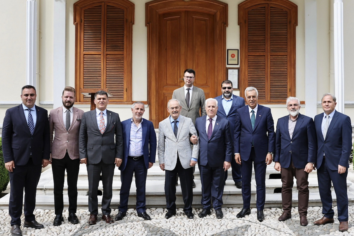 Atatürk’ün Balmumu Heykeli Hünkar Köşkü’nde ziyarete açıldı