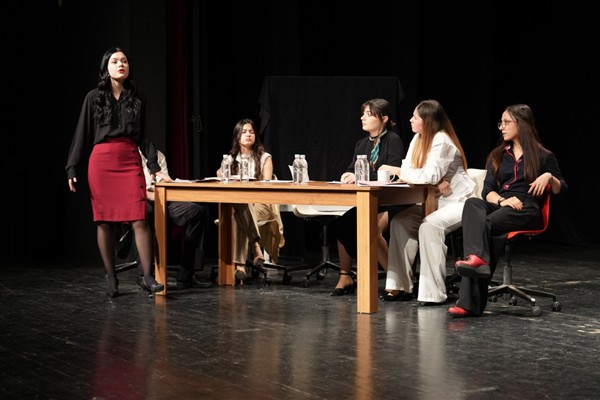 11. Liselerarası Tiyatro Festivali devam ediyor