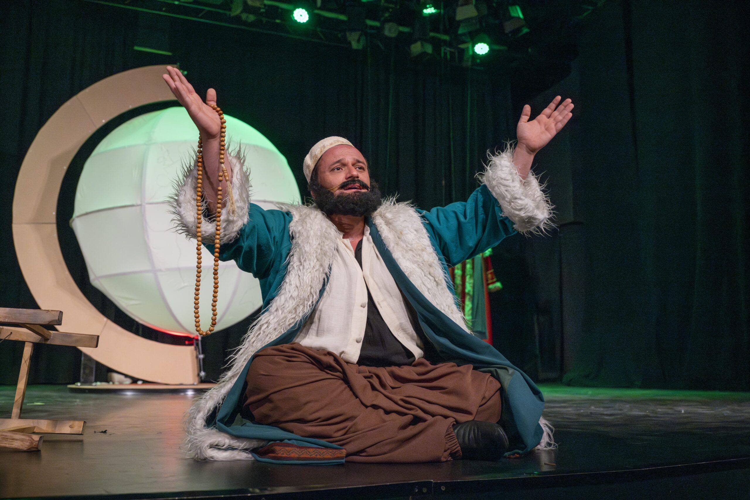 Manisa Şehir Tiyatrosu’ndan “Koca Nasrettin”e prömiyer