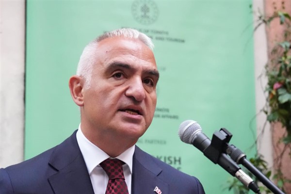 Bakan Ersoy: 2025 yılı turizm hedefimiz 64 milyar dolar gelir