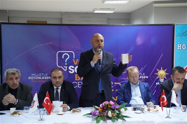 Başkan Aydın, vatandaşlarla bir araya geldi