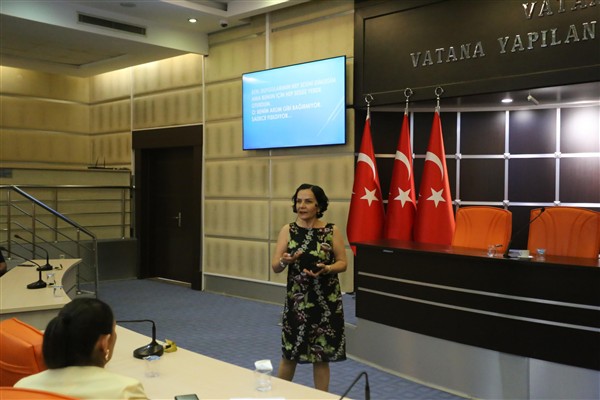 Kepez personeline liderlik ve öfke kontrol eğitimi